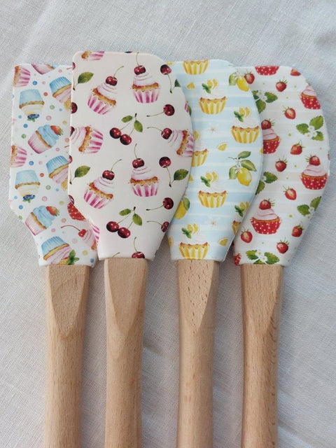 Pečicí stěrka s dřevěnou rukojetí – design ovocného muffinu – 31.5 x 6 cm SK-44 D_4.jpg